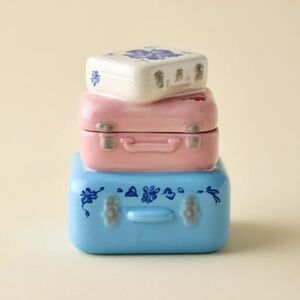 URBAN OUTFITTERS Hit The Road Suitcase Shape Ceramic Box (NWT, $20 Retail)